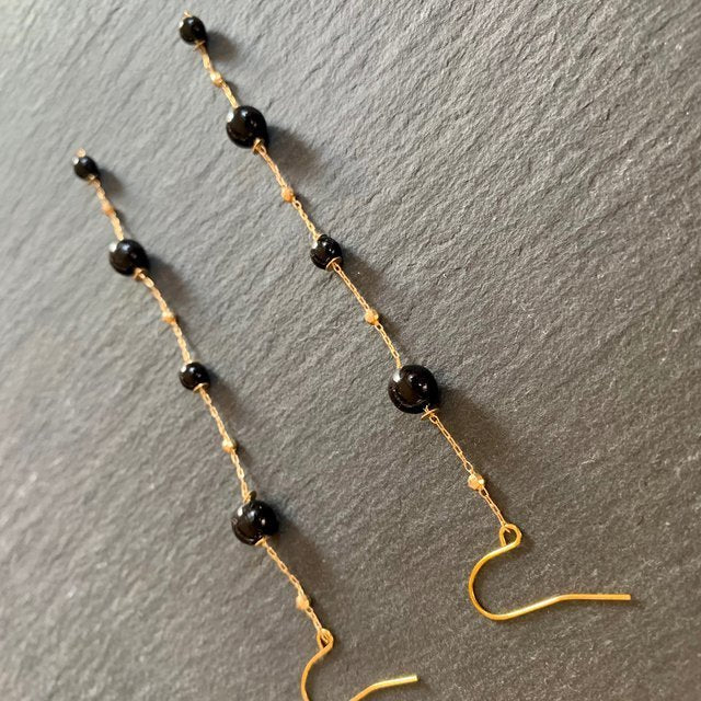 ロング チェーン に ブラック パール の エレガント ピアス p-115 – MARCO ロング チェーン に ブラック パール の エレガント ピアス p-115 – MARCO