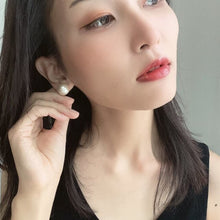 画像をギャラリービューアに読み込む, 大きな一粒コットンパール の イヤリング 14mm 大粒 e-142