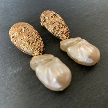 画像をギャラリービューアに読み込む, バロックパールビーズとゴールドのピアス p-144