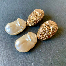 画像をギャラリービューアに読み込む, バロックパールビーズとゴールドのピアス p-144